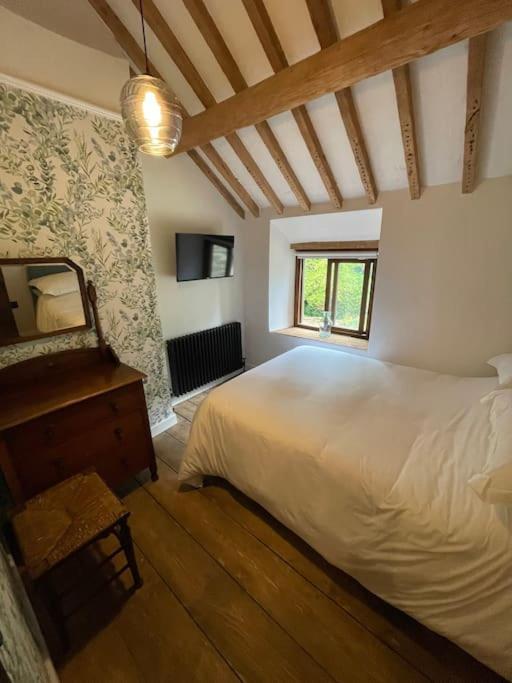 Former Corn Mill Cottage On The North Wales Coast Talacre Extérieur photo