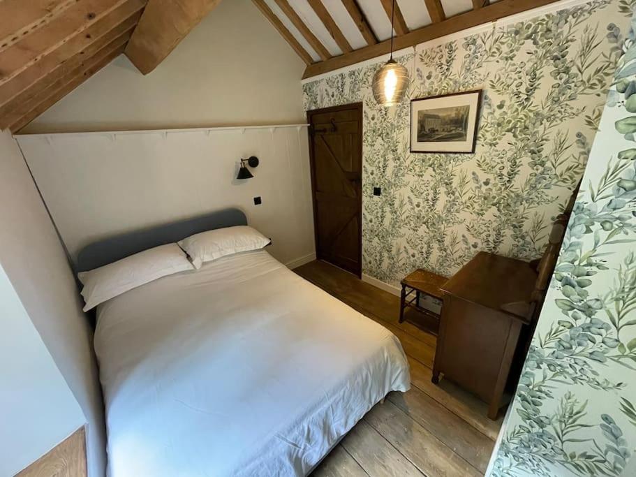 Former Corn Mill Cottage On The North Wales Coast Talacre Extérieur photo
